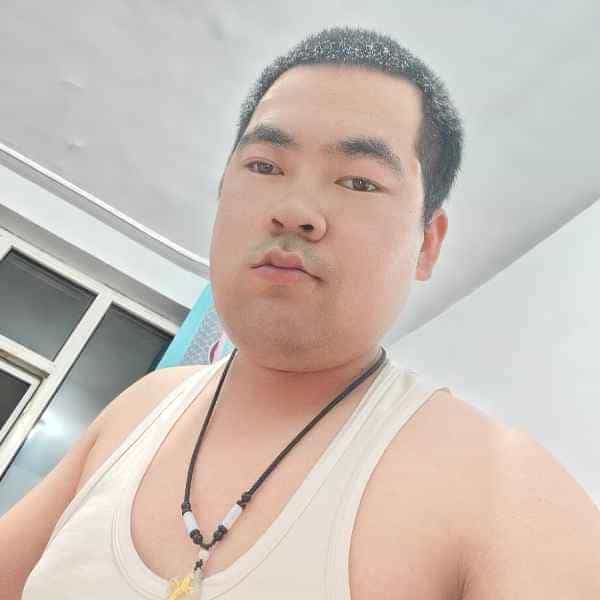 35岁岁内蒙古单身帅哥 - 丽江吉缘网