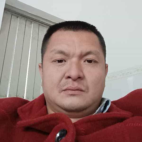 36岁岁福建单身帅哥 - 丽江吉缘网