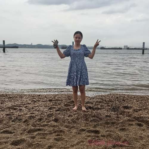 32岁岁广东单身美女 - 丽江吉缘网