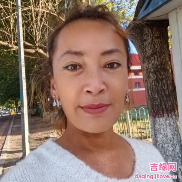 51岁岁黑龙江单身美女 - 丽江吉缘网